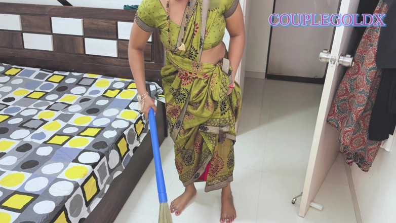 Sexy Komal: Lezbiyenlerle komal zevki