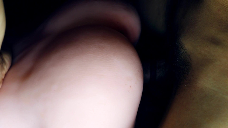 SEXY_GUYBEST: Tatlı inleyenlerle tutkuyla domalarak sikiş