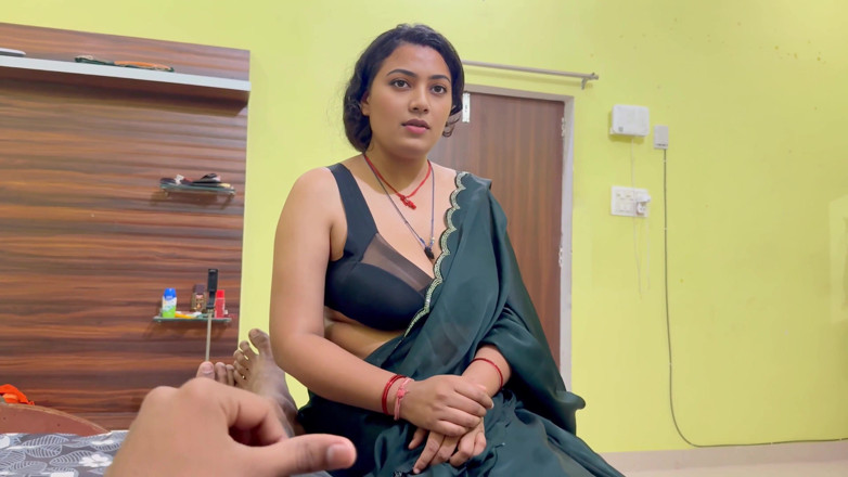 Hotty_ragini: Tetas grandes de mucama india follada por gran polla de...