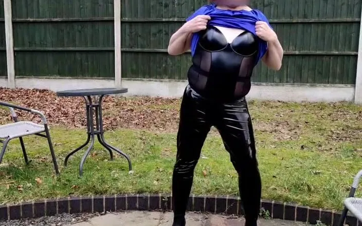Nottstvslut: Satin Blouse and Tight Pvc Leggings Outdoors