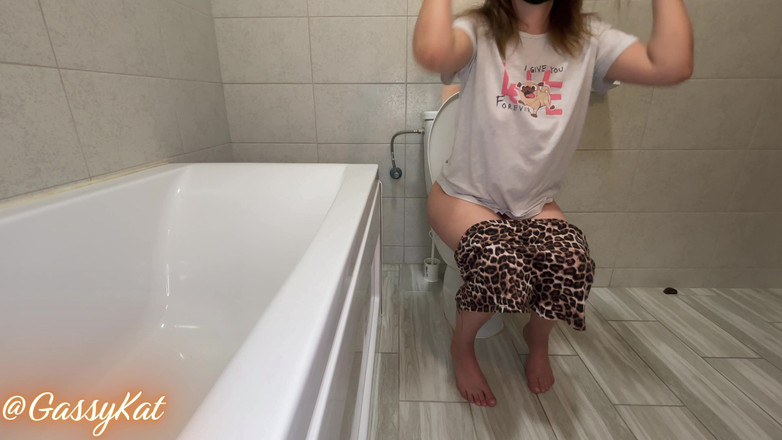 GassyKat: Toaleta zilnică, episodul 17