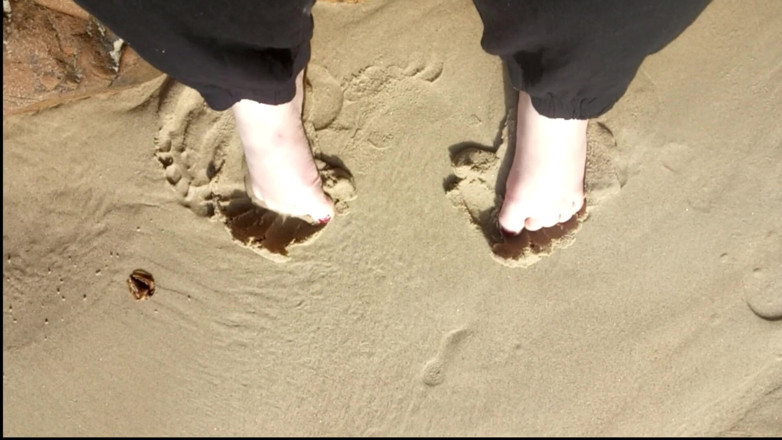 LaLaDelilah: Beach feet