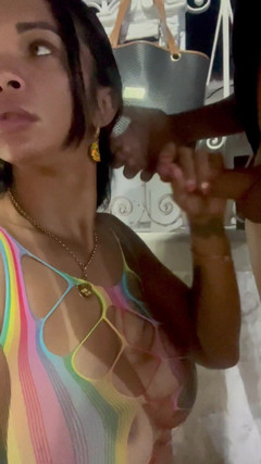 Renata Frazao: Payudara Leitadano