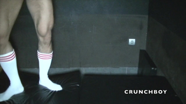 Viktor ROM by Crunchboy: Dadyd muscle used raw by Viktor Rom in the backroom