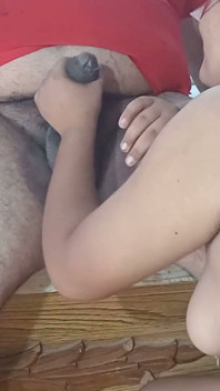 Mamada en la esquina a su novio en el pasillo del hotel