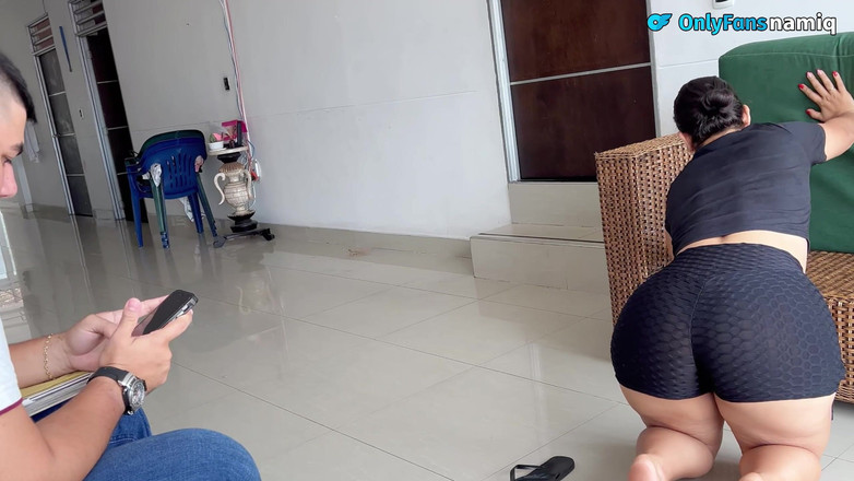 Roxxan: Perra Infiel Se Coge Al Primero Que Se Le Crece.