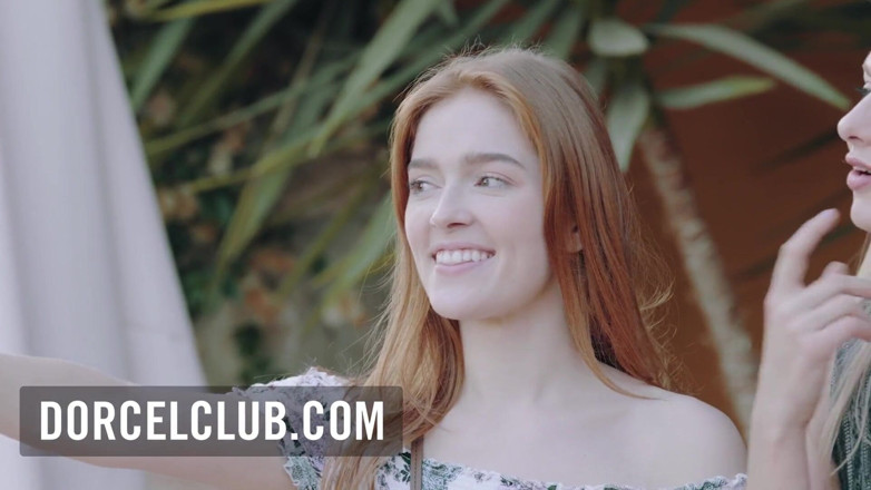 Dorcel Club: Jia Lissa und Lucy Heart haben ein bisschen spaß