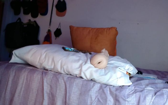 Charrterr: Tôi đụ đồ chơi tình dục của tôi rất mạnh