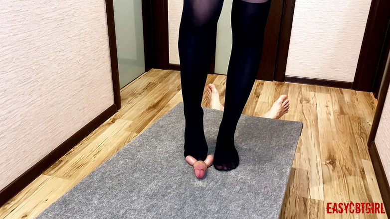 AnnyCandyPainboy: 愛人は箱にコックを潰してこすります