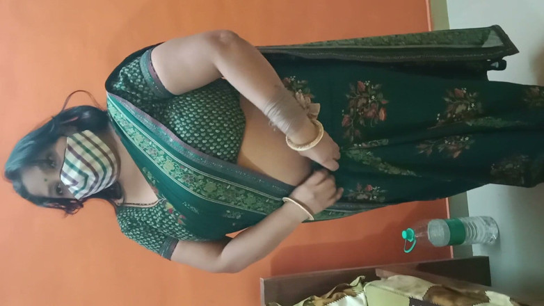 unwelcomeland: Bengali Bhabhi Pussy Chat