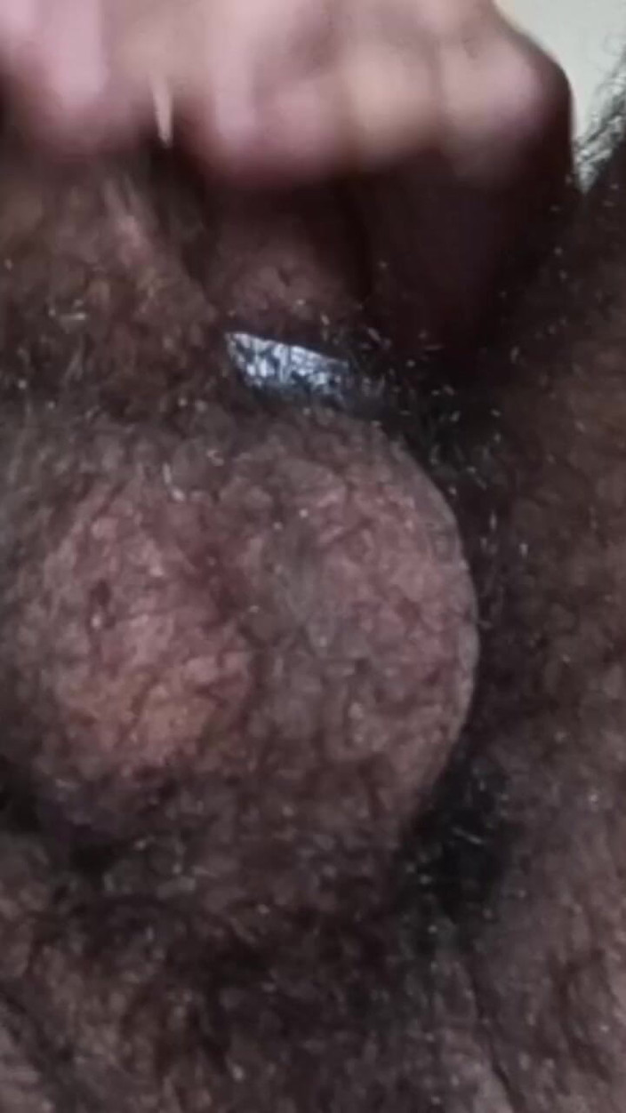 Mohini Lucknow Desi girl: 射在我的继妹大胸部印度印地语音频