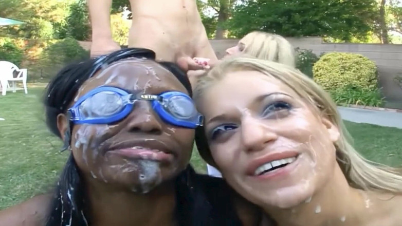 Hefburg: Ebony Berdada Kacak Menghisap Segala-galanya Kering