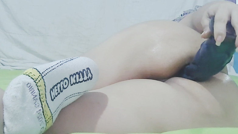 MassiveHungFoxy: Reife MILF-stiefmutter sucht nach jemandem, der einen riesigen schwanz in...