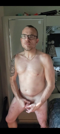 I Love My Low, Long-hanging Cock!!