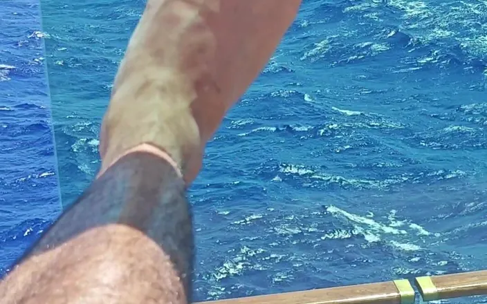 Grayalpha: Vacation Big Feet