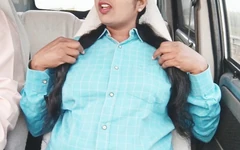 Üvey kız arabada seks Telugu edepsizce konuşuyor