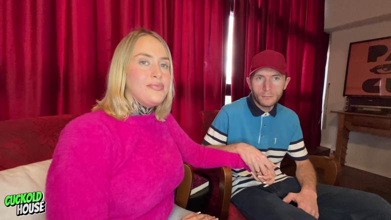 CuckoldHouse: Una Donna Sposata Partecipa a Un'orgia Con 3 Uomini Mentre Il...