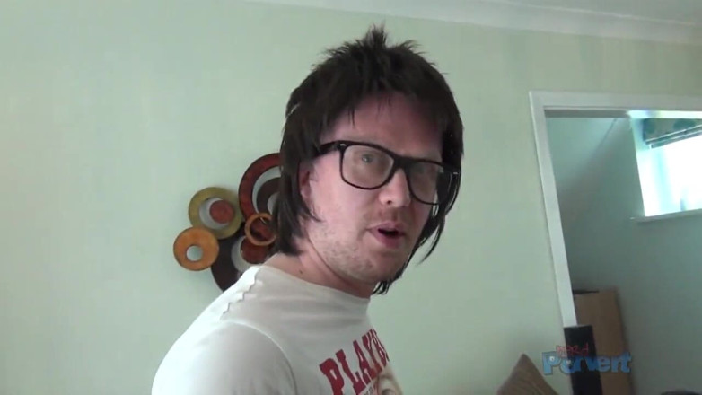 Nerd Pervert: Devon breeze sborrata con moglie troia
