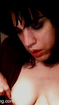 Melinah exibicionista de peitos
