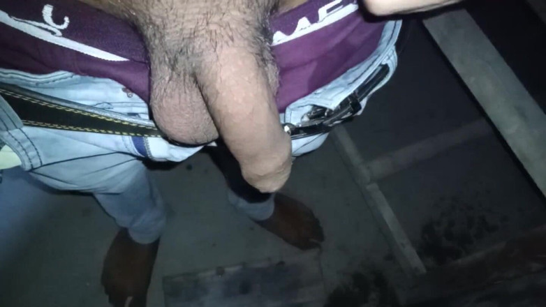Om Kumar: Video sexy de chico