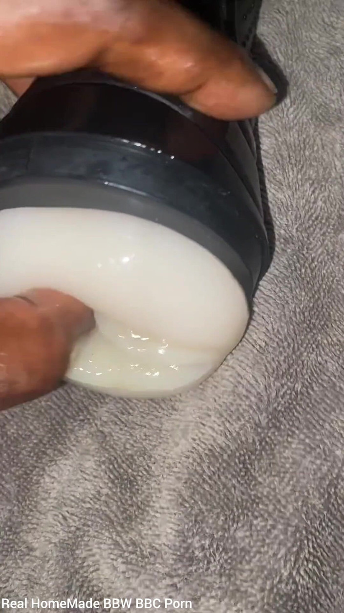 Big black cock BBCee: Mijn neppoesje neuken