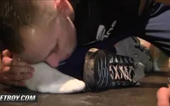 Sketboy - French sneaker takes cock in the darkroom