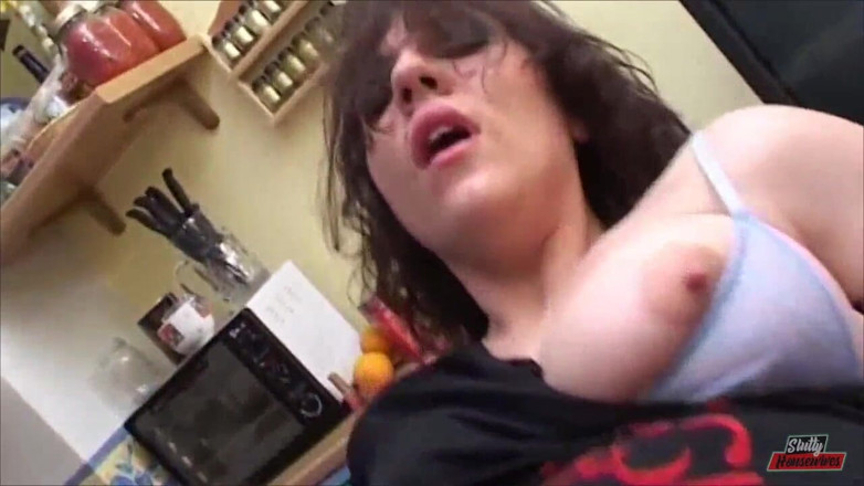 Vere Casalinghe Italia.: She rubs his hairy pussy and then cum on it