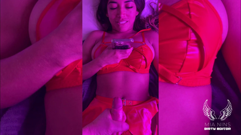 Mianins: Red Latex Ignora la pulizia dello sperma con Latina Mianins
