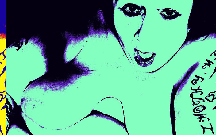 HerculesnVENUS: Přála si, aby měla strapon, je to špatně?