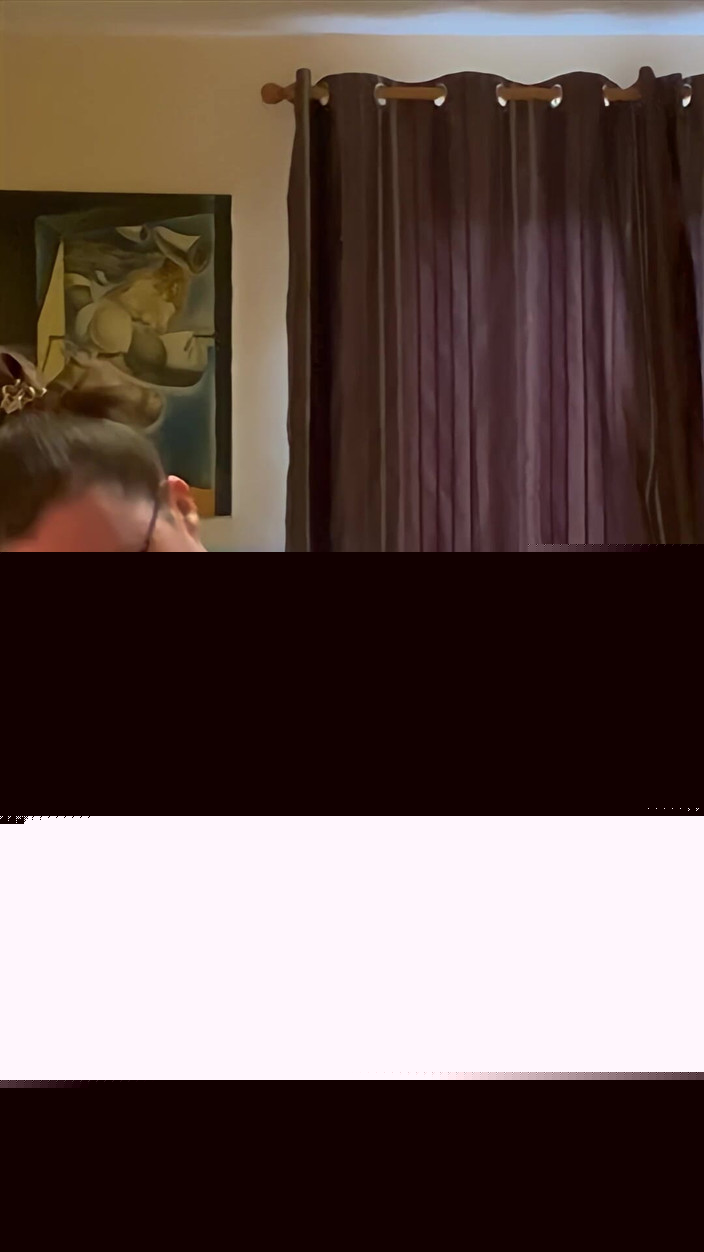 Frequentmasturbation: Sensual solo selfie strip provocação