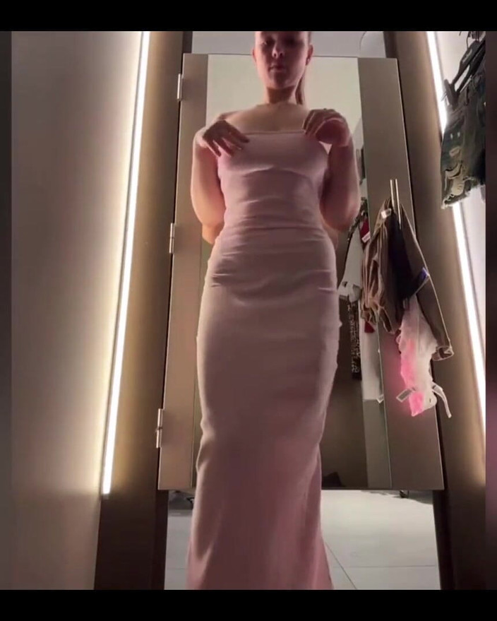 JuiceLussie: Snažte se nestříkat, když to vidíte