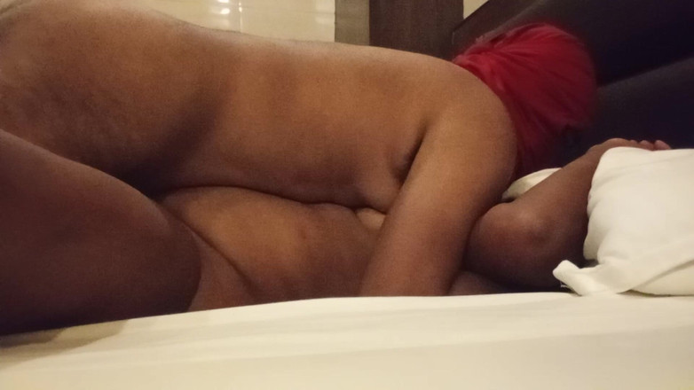 Your Shona: Hodně jsem šukal svou macechu poté, co jsem ji vzal do...