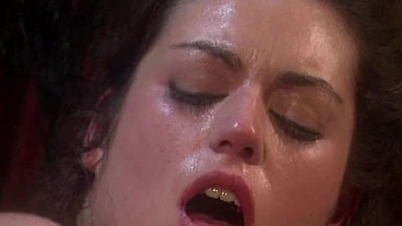 XXXEROTICONLY: Gefesselte brünette MILF erträgt heißes wachs und grobes ficken