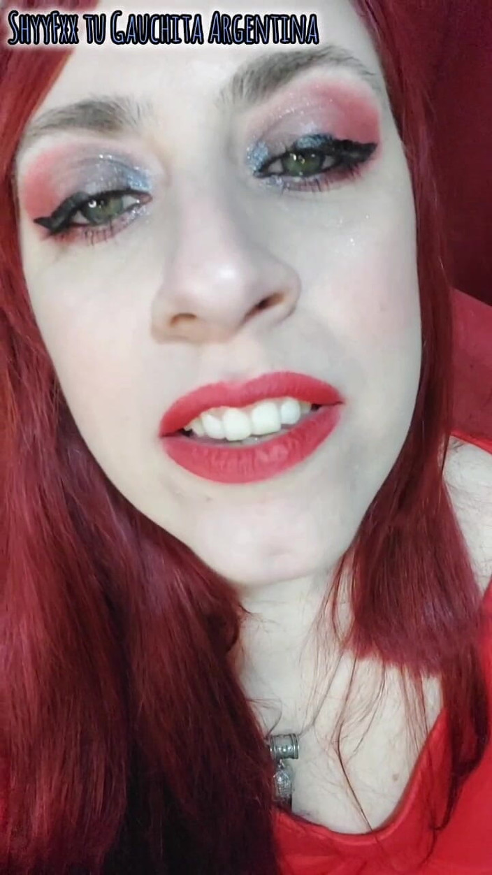 Tu Gauchita Argentina: 我社区中另一个来自甜食爱好者的奇怪恋物癖！舌头和紧身裤恋物癖！