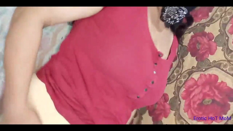 Netu: सुंदर भारतीय पत्नी नग्न नाच रही है