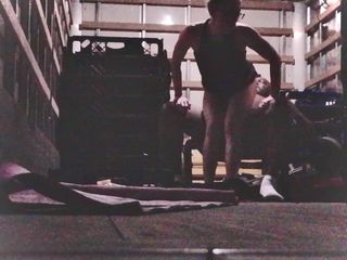 Tickled Pink Productions: 人妻独自干大黑屌