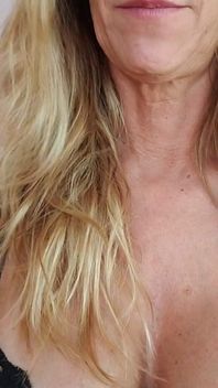 MILF Bra