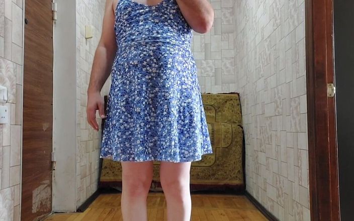Ladyboy Kitty: 그녀의 새로운 섹시한 드레스를 입고 집에서 혼자 섹스하는 핫한 소녀 소년 Sissy