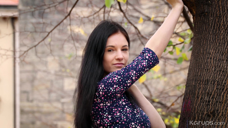 Karups Solo: Pretty Girl