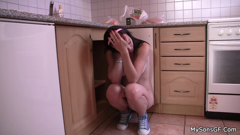Taboo Teens: Stepdad fixes plumbing but in a special way