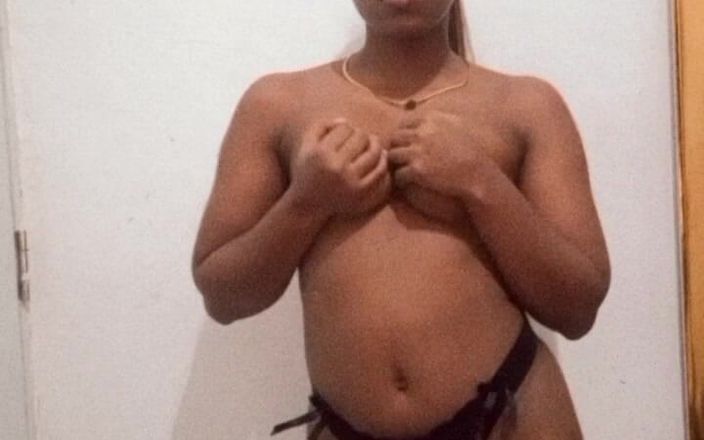Minayi: I Love to Rock My Huge Ass and Dance Sexy...