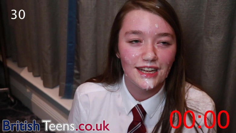 British Teens: 100 камшотів на британську тінку Олівію Кін