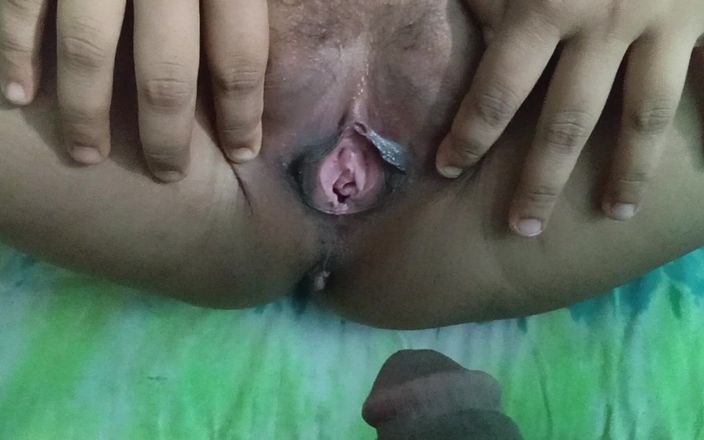 Sumahomesex: Ze wilde iets nieuws - man kijkt naar vrouw met een...