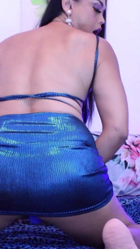 Beautiful Asian Ladyboy Cums on Her Hand