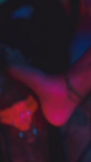 Quente club: Dreamy Deviant