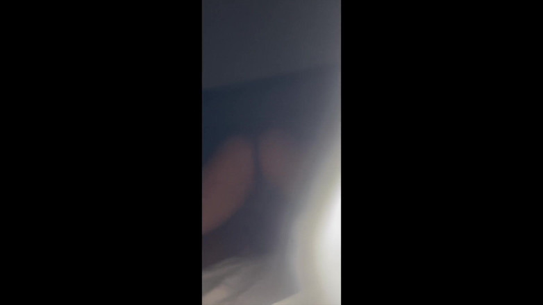 MaxArcane: Sürtük twink gece geç saatlerde sikişiyor bazı saksolarla en iyisi