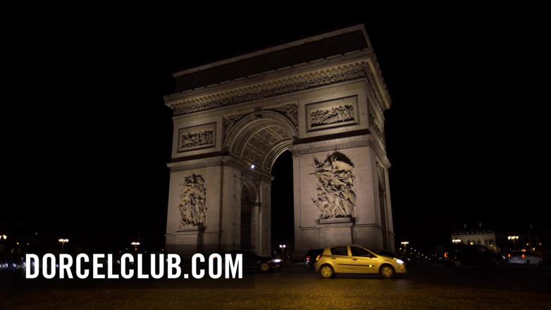 Dorcel Club: Anna Polina, sodomizada en un club swinger por extraños