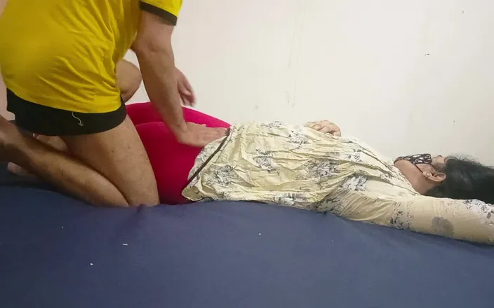 Sairaxsaim: Brother-in-law Put His Penis in the Pussy of His Horny...