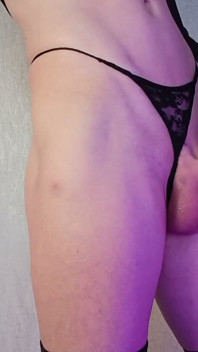 A Red Tense Veiny Cock in Her Thin Weak Hand