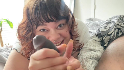 DripDrop Productions: 幕后花絮！！Katt staxxx在她的口交场景的早晨吮吸鸡巴！！